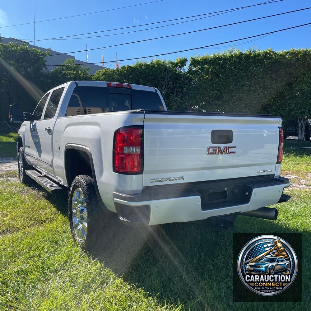 2018 GMC Sierra 2500HD Denali