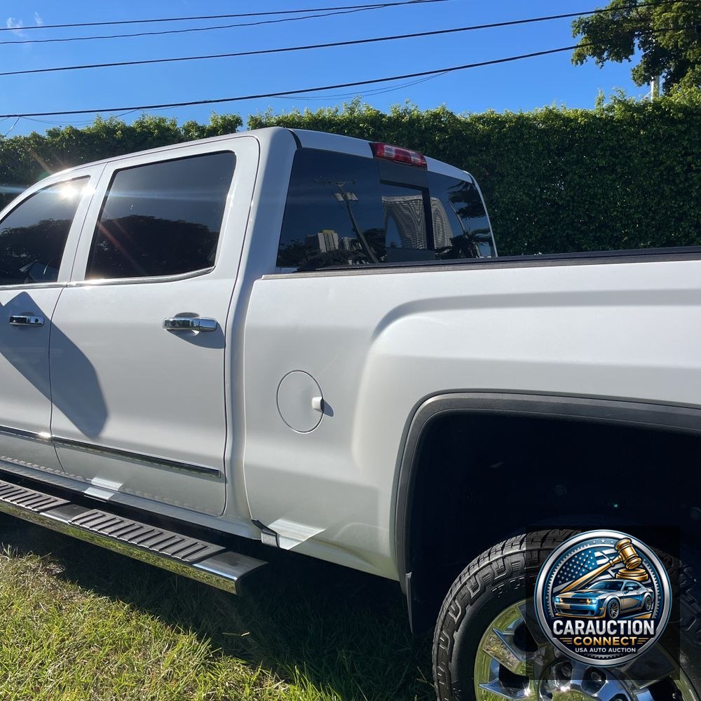 2018 GMC Sierra 2500HD Denali