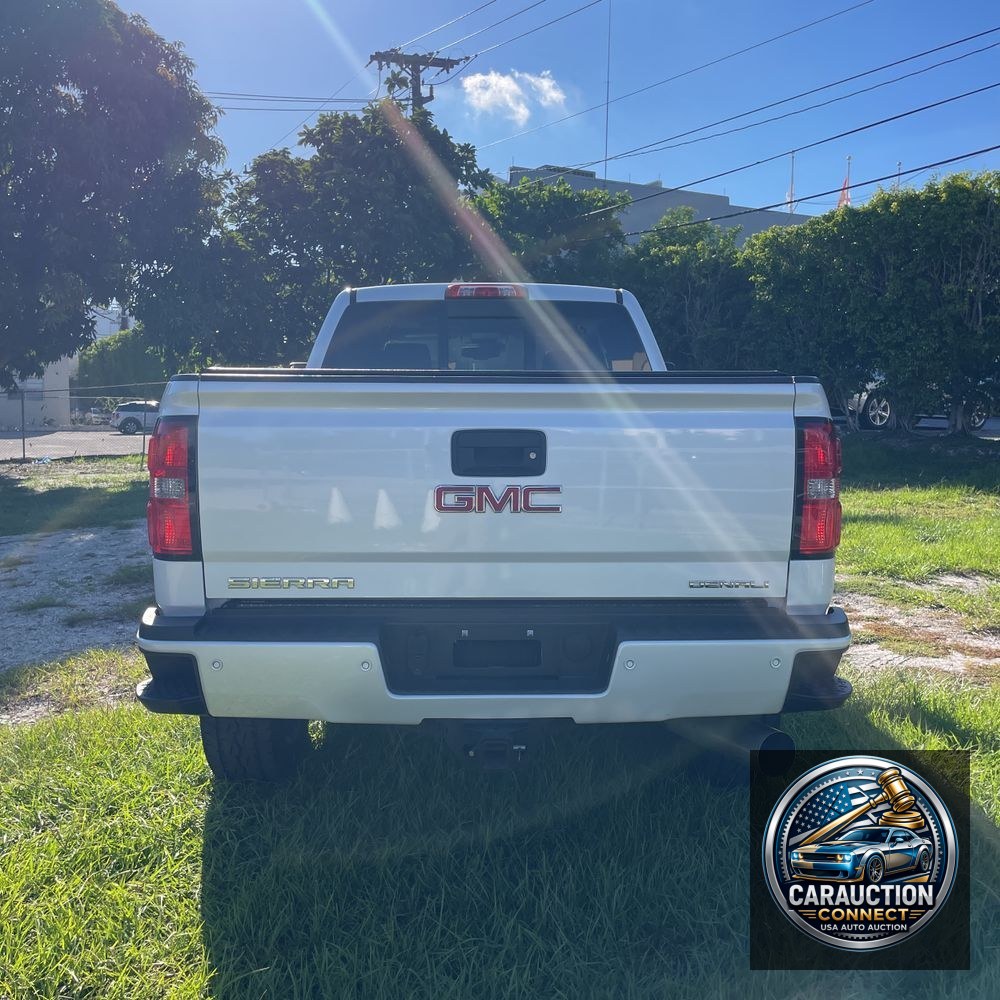 2018 GMC Sierra 2500HD Denali