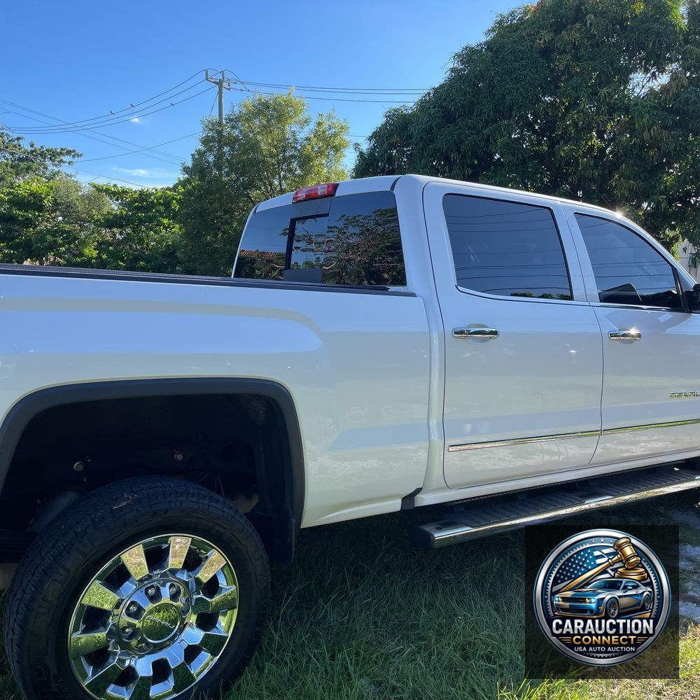 2018 GMC Sierra 2500HD Denali