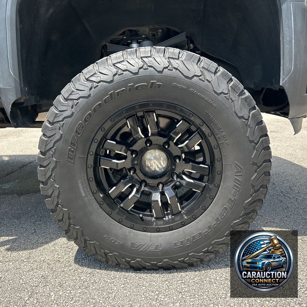 2024 GMC Sierra 2500 AT4
