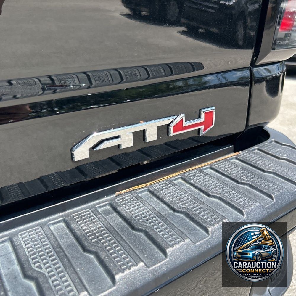 2024 GMC Sierra 2500 AT4
