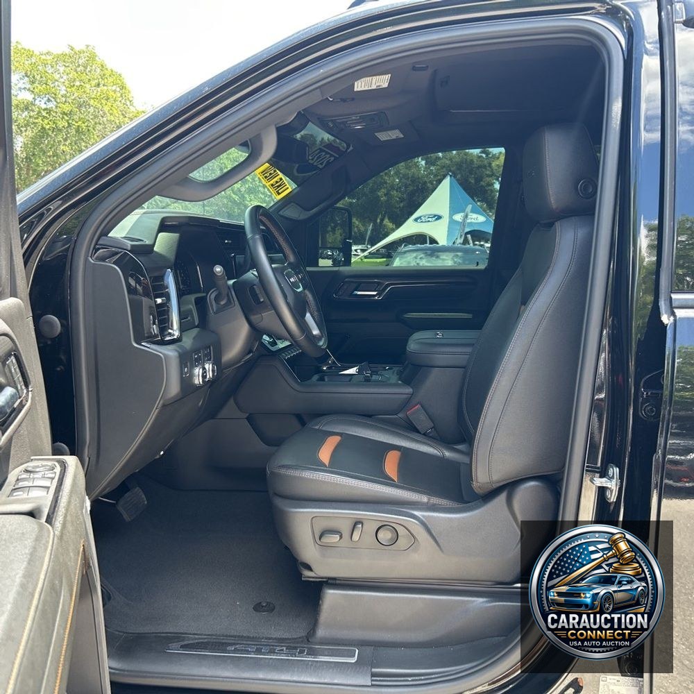 2024 GMC Sierra 2500 AT4