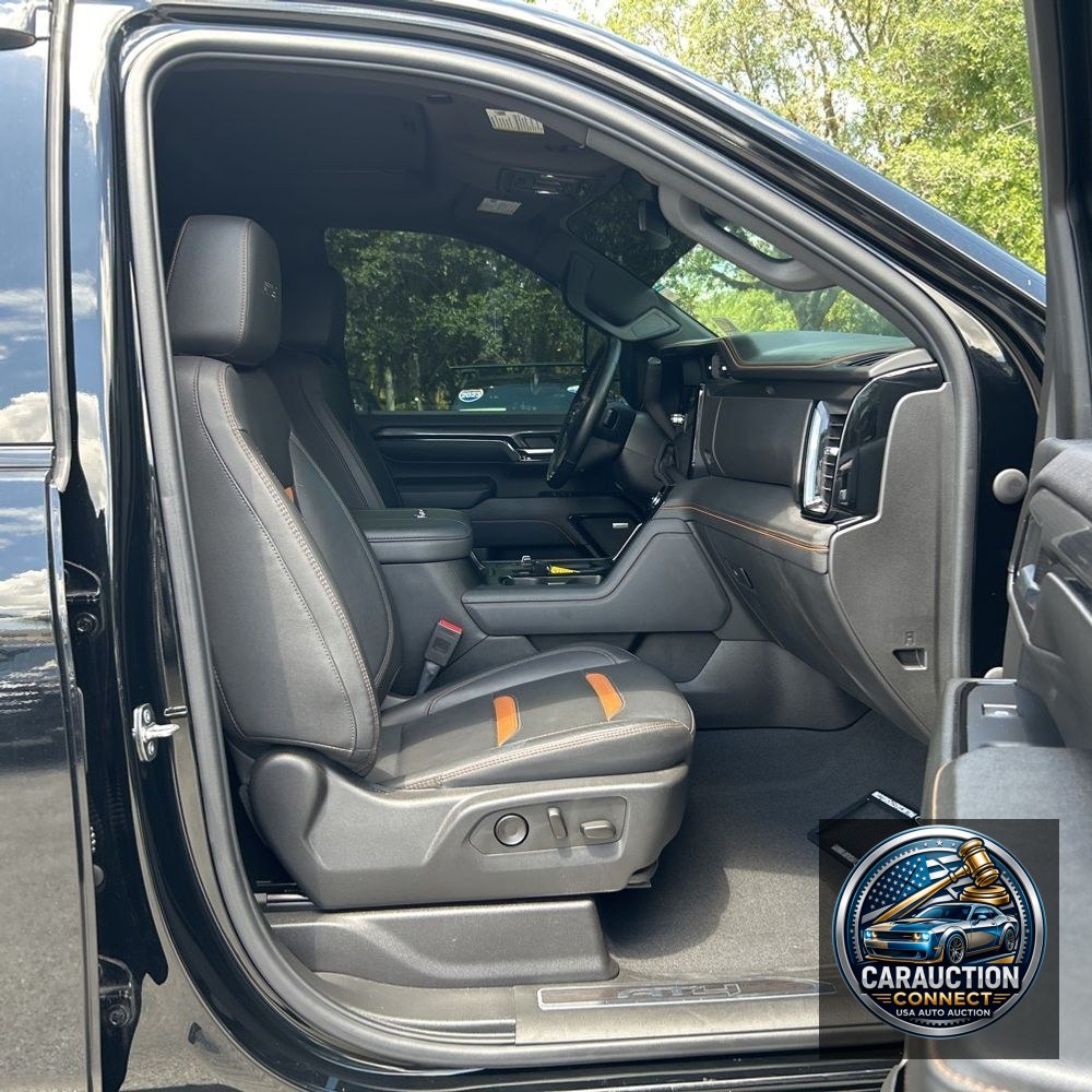 2024 GMC Sierra 2500 AT4