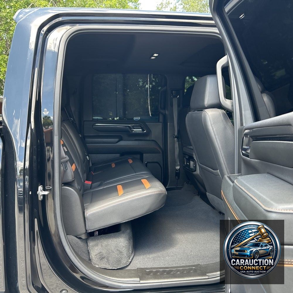 2024 GMC Sierra 2500 AT4