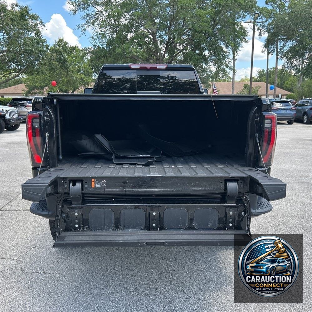 2024 GMC Sierra 2500 AT4