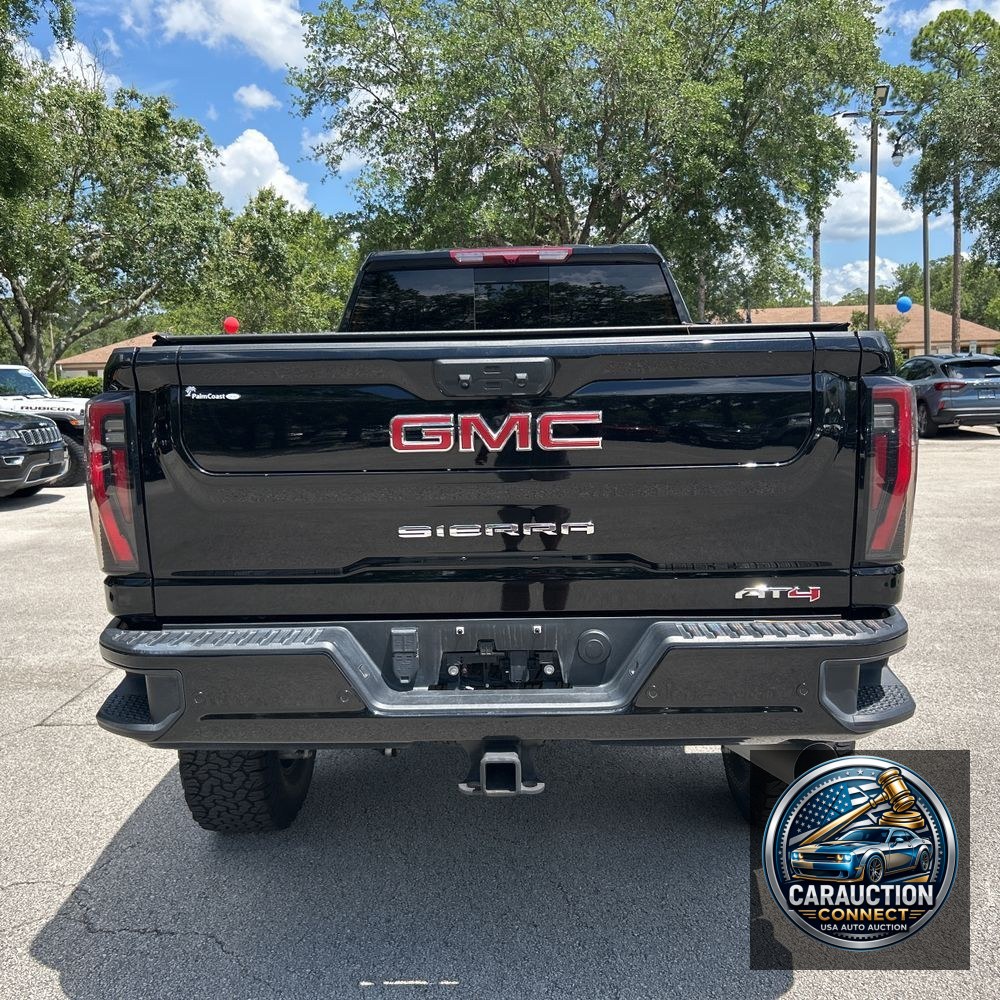 2024 GMC Sierra 2500 AT4