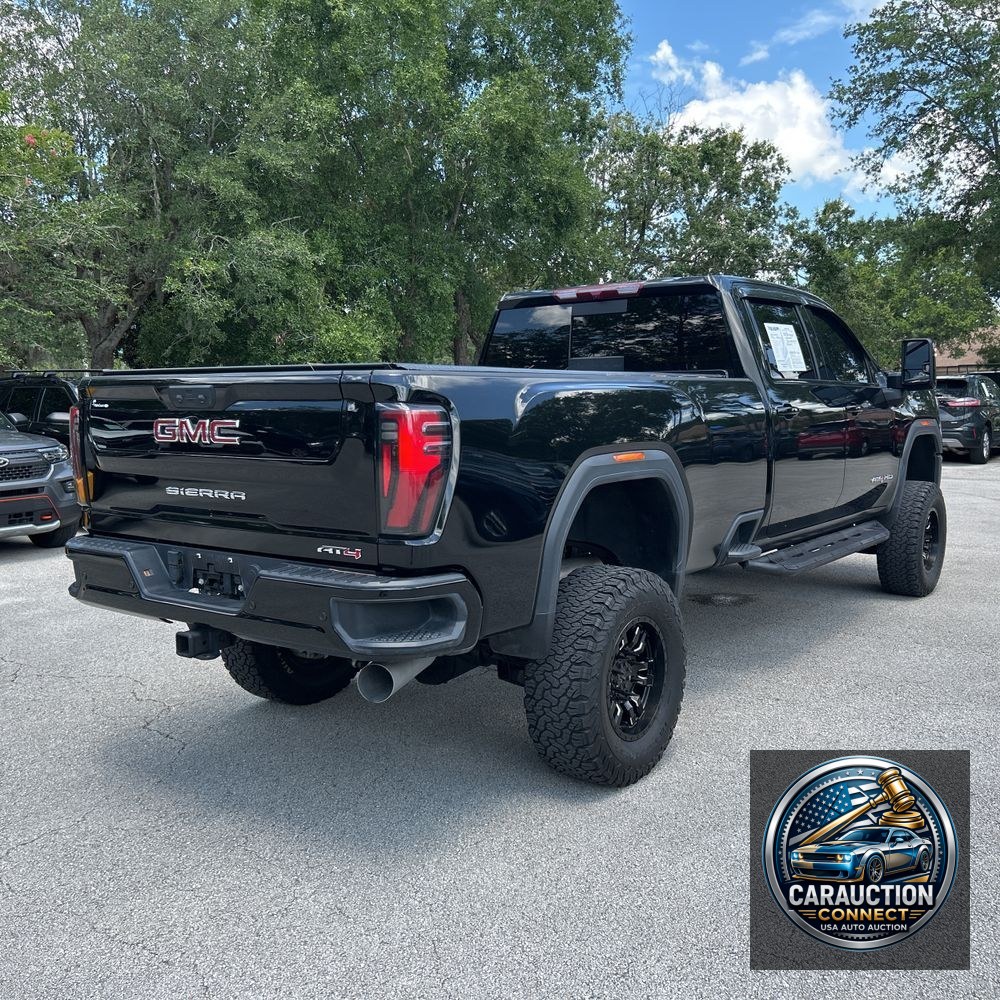 2024 GMC Sierra 2500 AT4