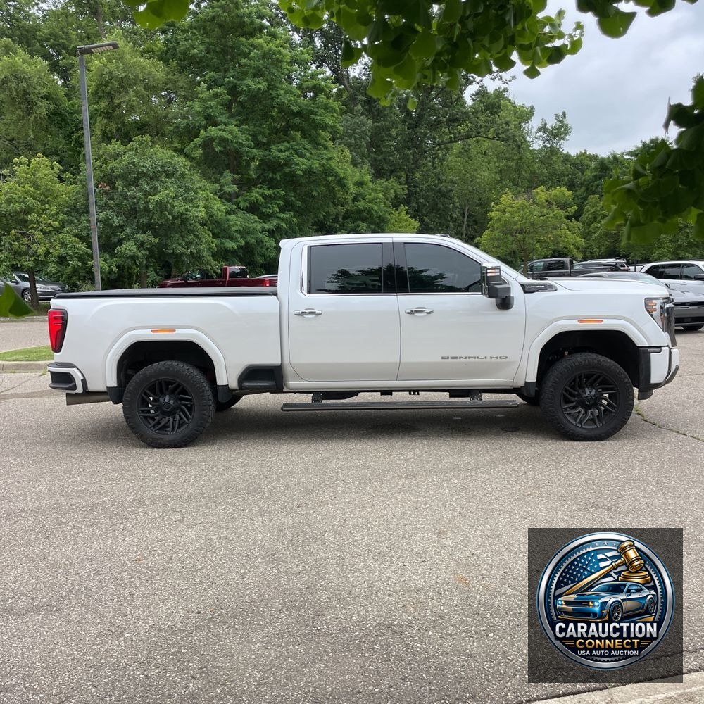 2024 GMC Sierra 2500HD Denali Ultimate