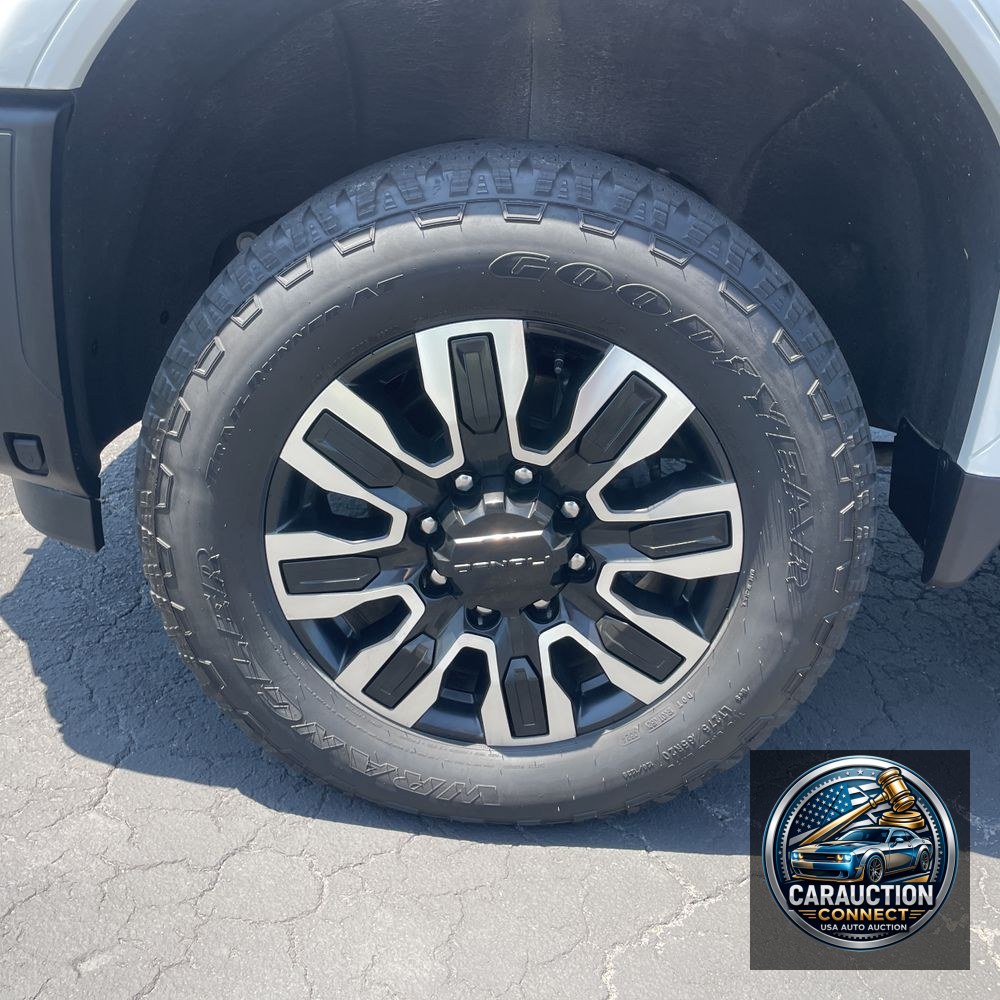 2024 GMC Sierra 2500HD Denali Ultimate