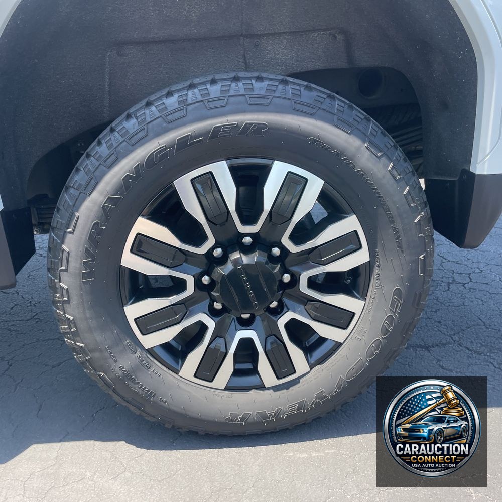 2024 GMC Sierra 2500HD Denali Ultimate