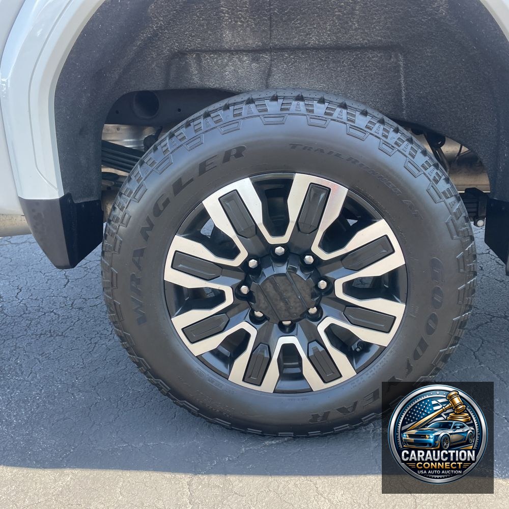 2024 GMC Sierra 2500HD Denali Ultimate