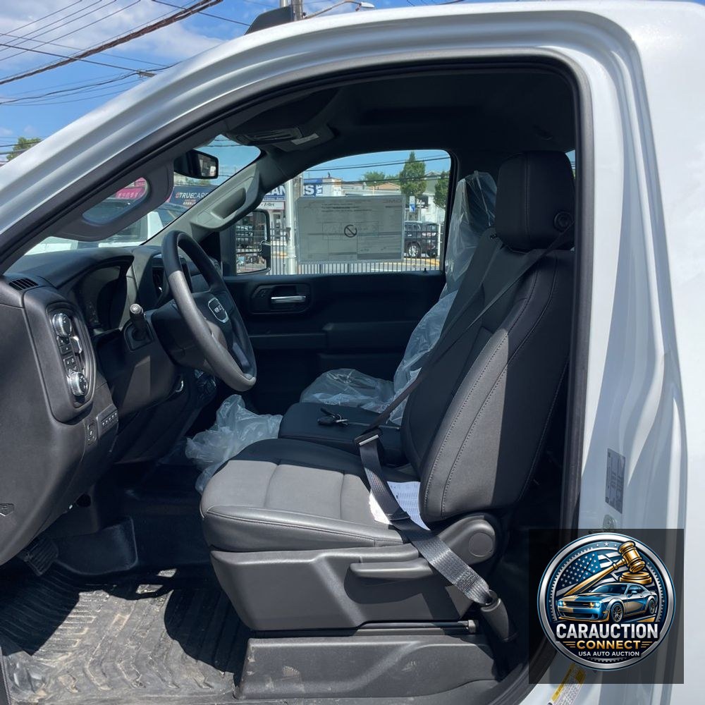 2024 GMC Sierra 2500HD Pro