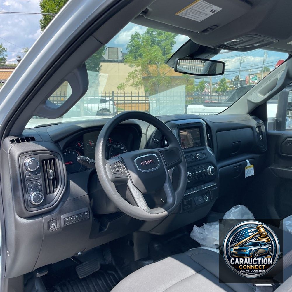 2024 GMC Sierra 2500HD Pro