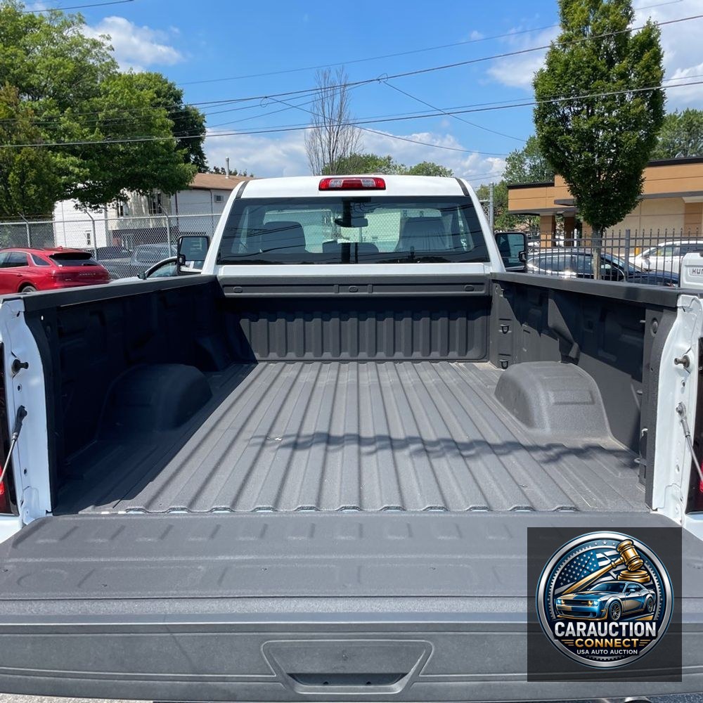 2024 GMC Sierra 2500HD Pro