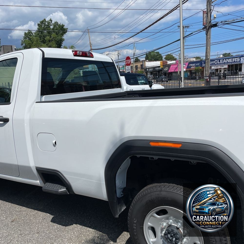2024 GMC Sierra 2500HD Pro