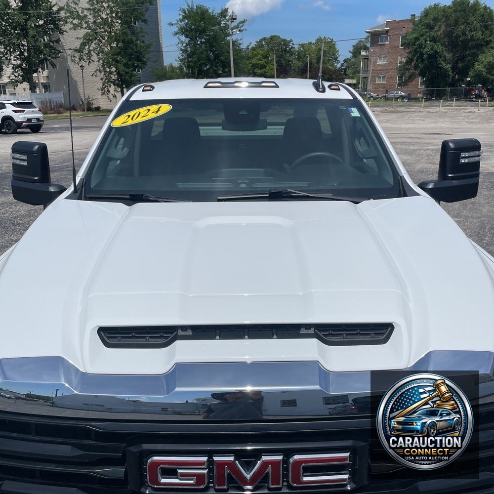 2024 GMC Sierra 2500HD Pro