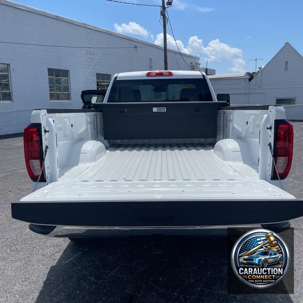 2024 GMC Sierra 2500HD Pro