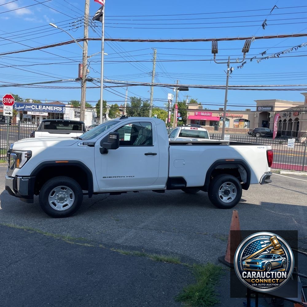 2024 GMC Sierra 2500HD Pro