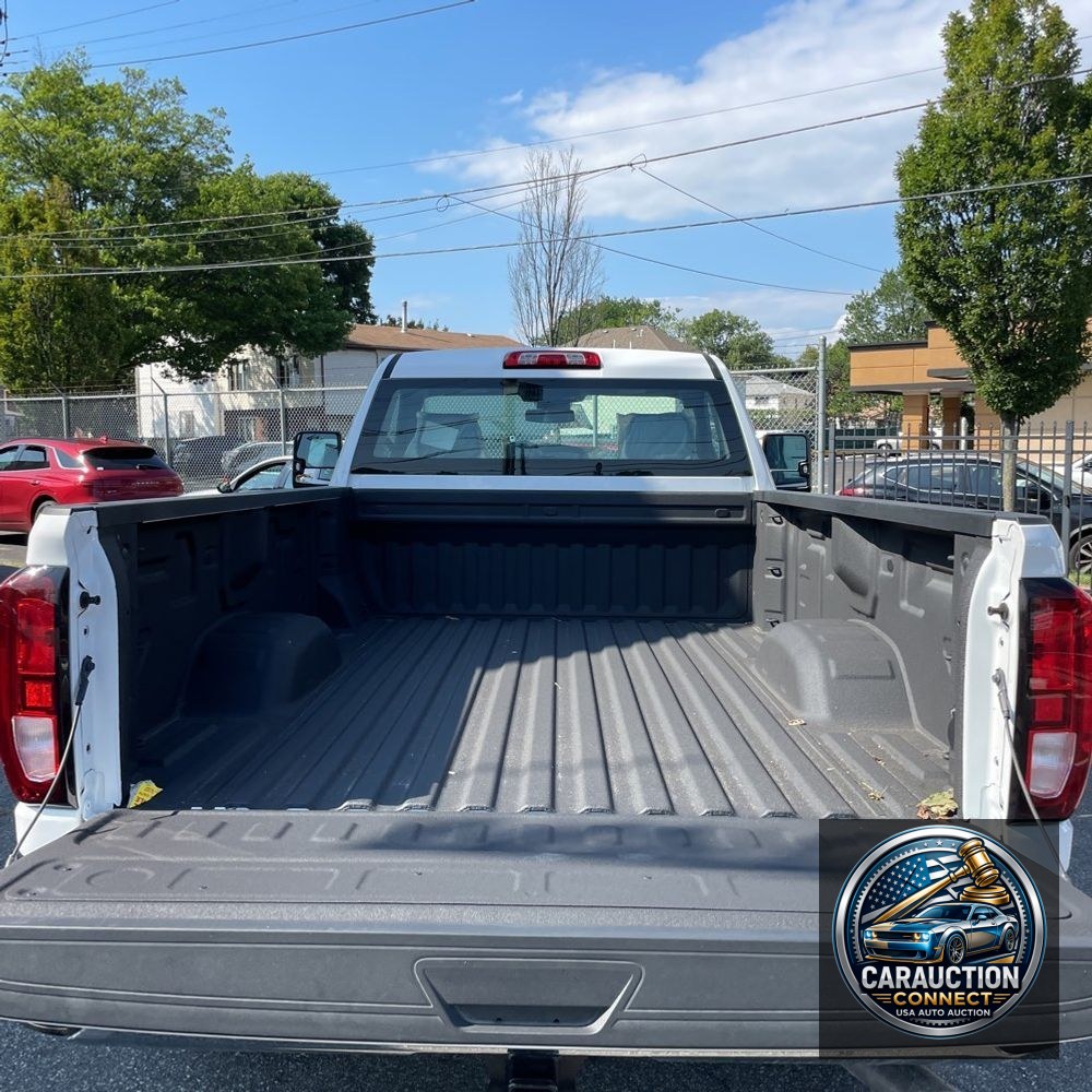 2024 GMC Sierra 2500HD Pro