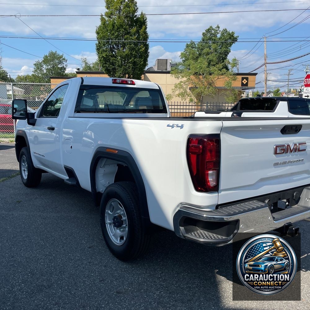 2024 GMC Sierra 2500HD Pro