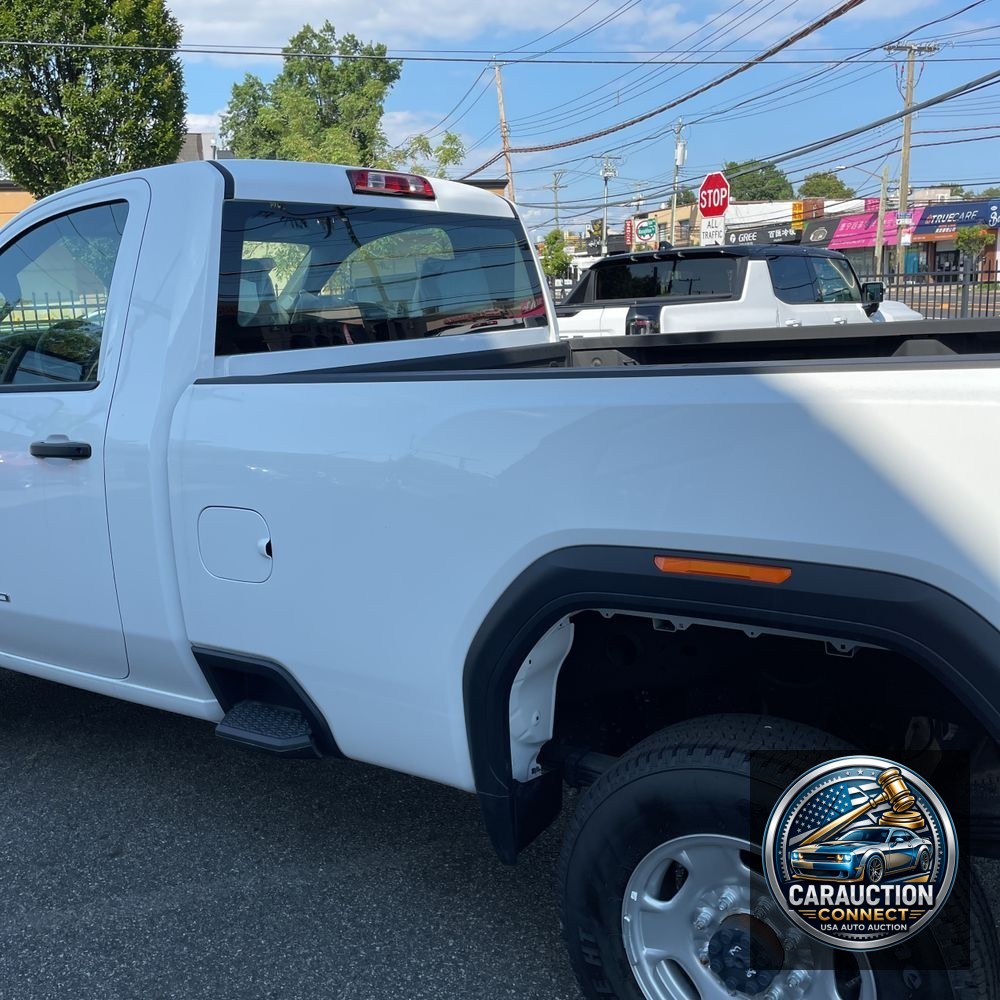 2024 GMC Sierra 2500HD Pro