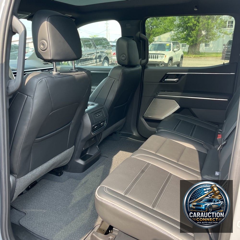 2024 GMC Sierra EV Denali Edition 1