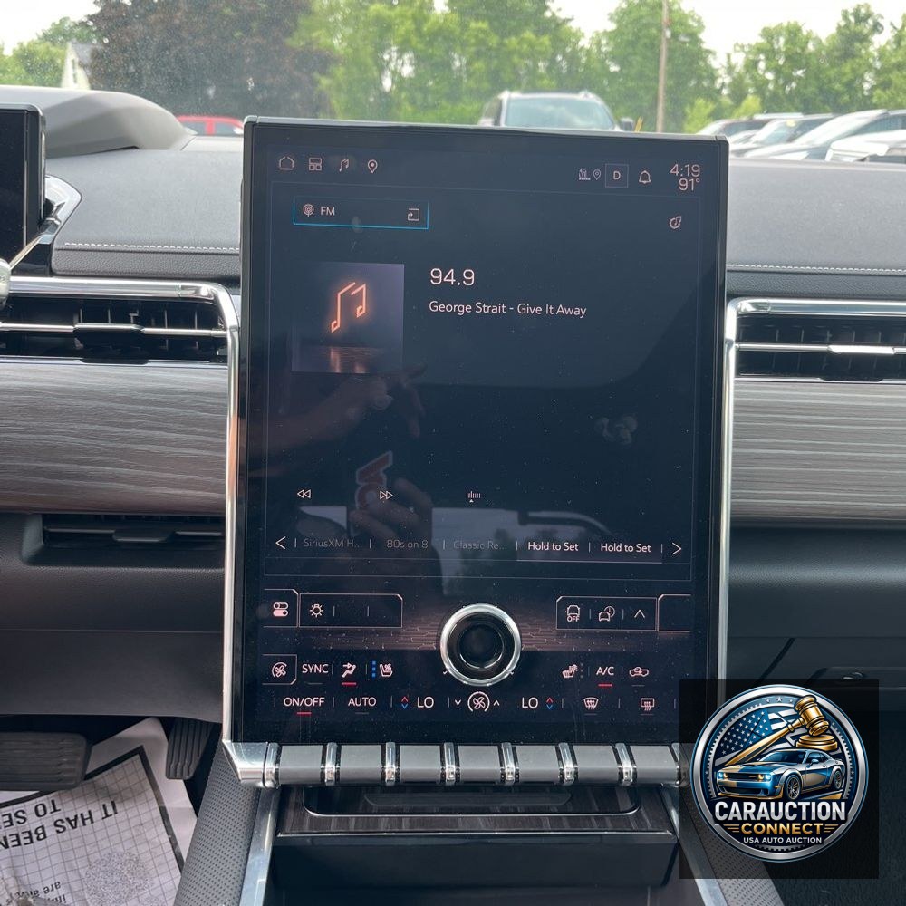 2024 GMC Sierra EV Denali Edition 1