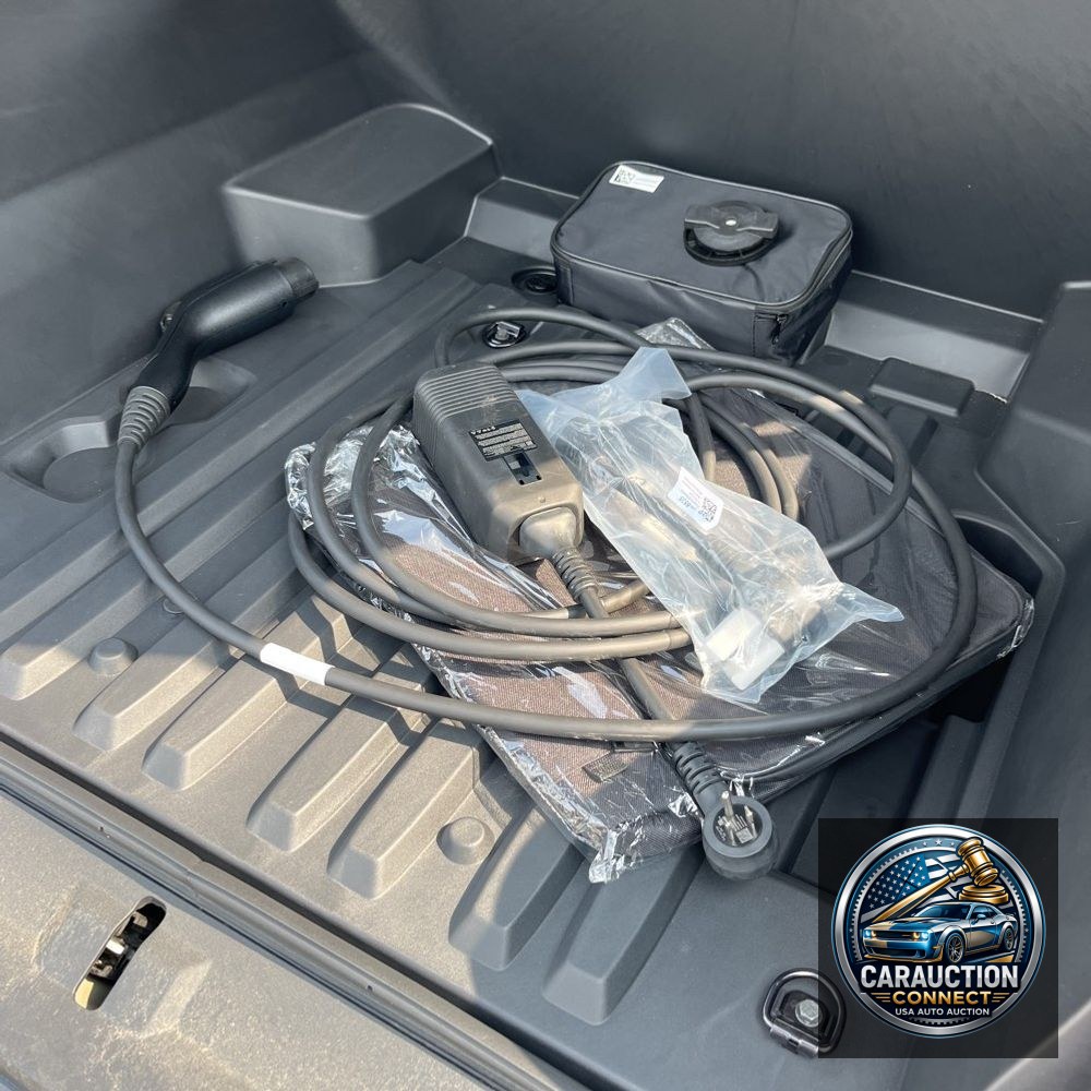 2024 GMC Sierra EV Denali Edition 1