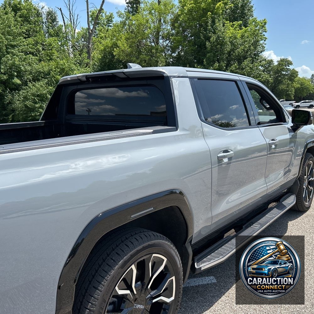 2024 GMC Sierra EV Denali Edition 1