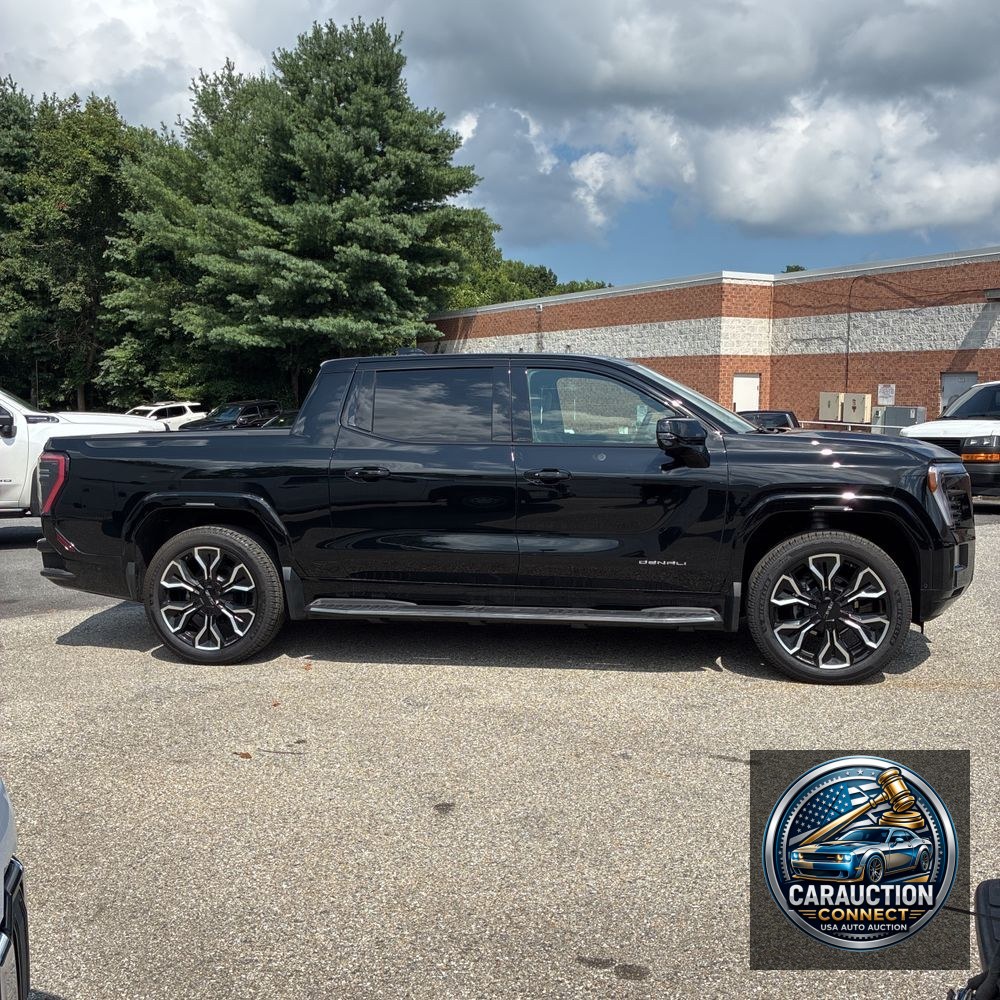 2025 GMC Sierra EV Denali