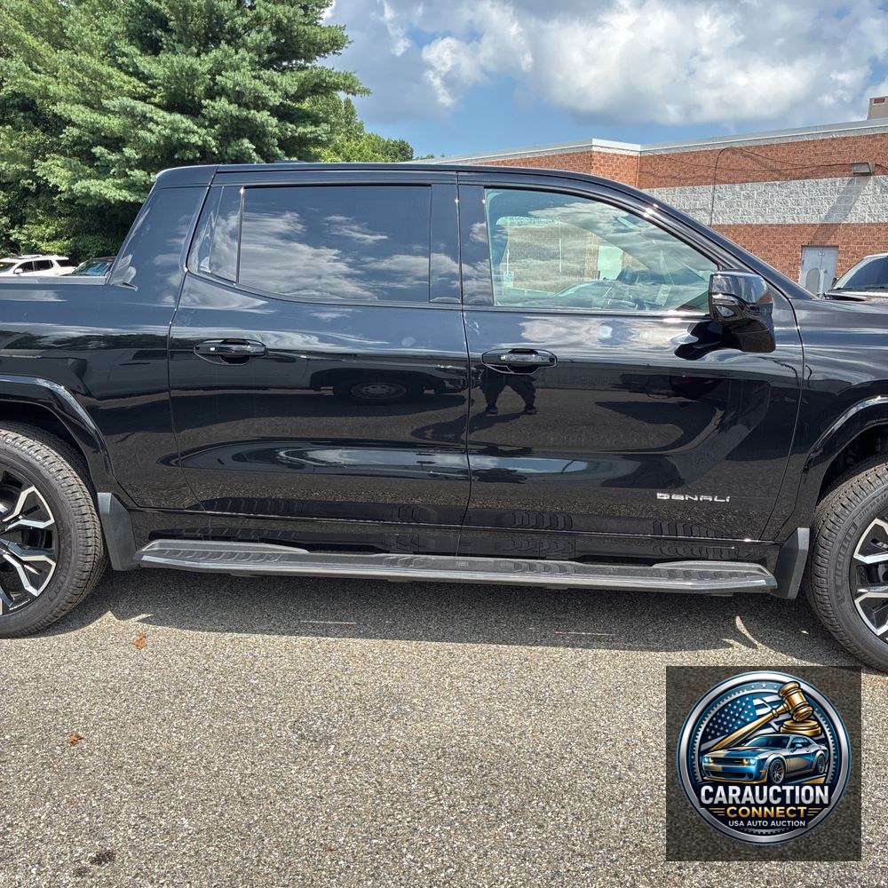 2025 GMC Sierra EV Denali