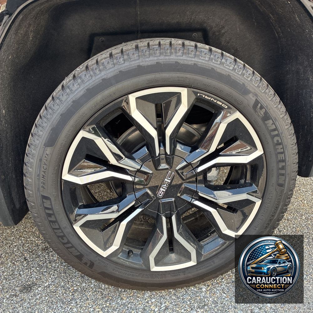 2025 GMC Sierra EV Denali