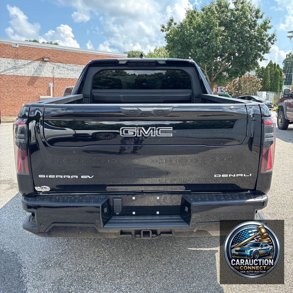 2025 GMC Sierra EV Denali