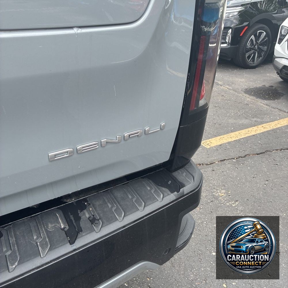 2025 GMC Sierra EV Denali