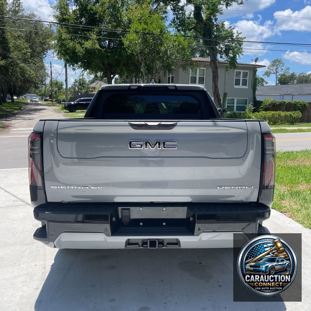 2025 GMC Sierra EV Denali