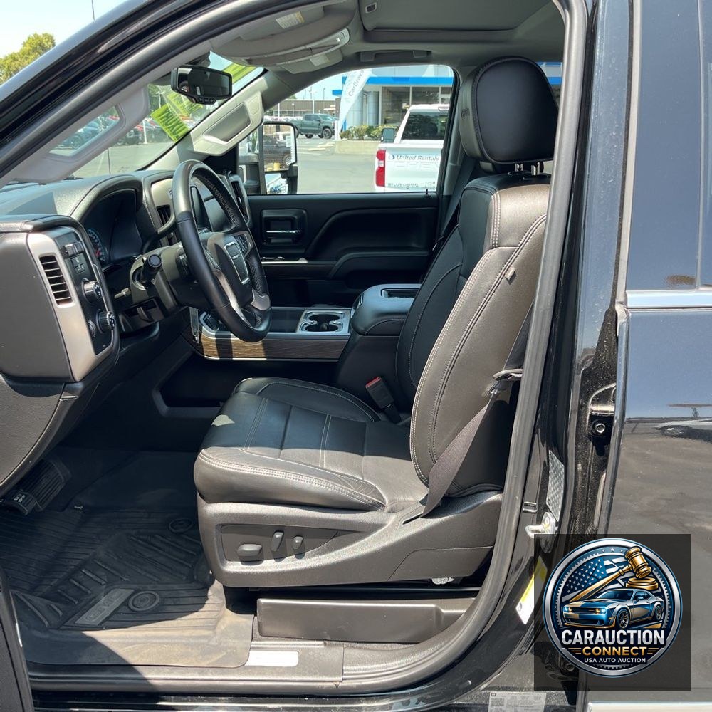 2019 GMC Sierra 3500HD Denali