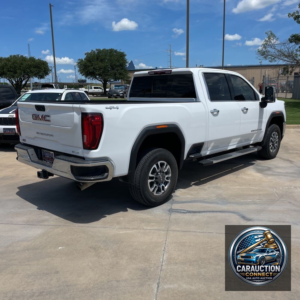 2022 GMC Sierra 2500HD SLT
