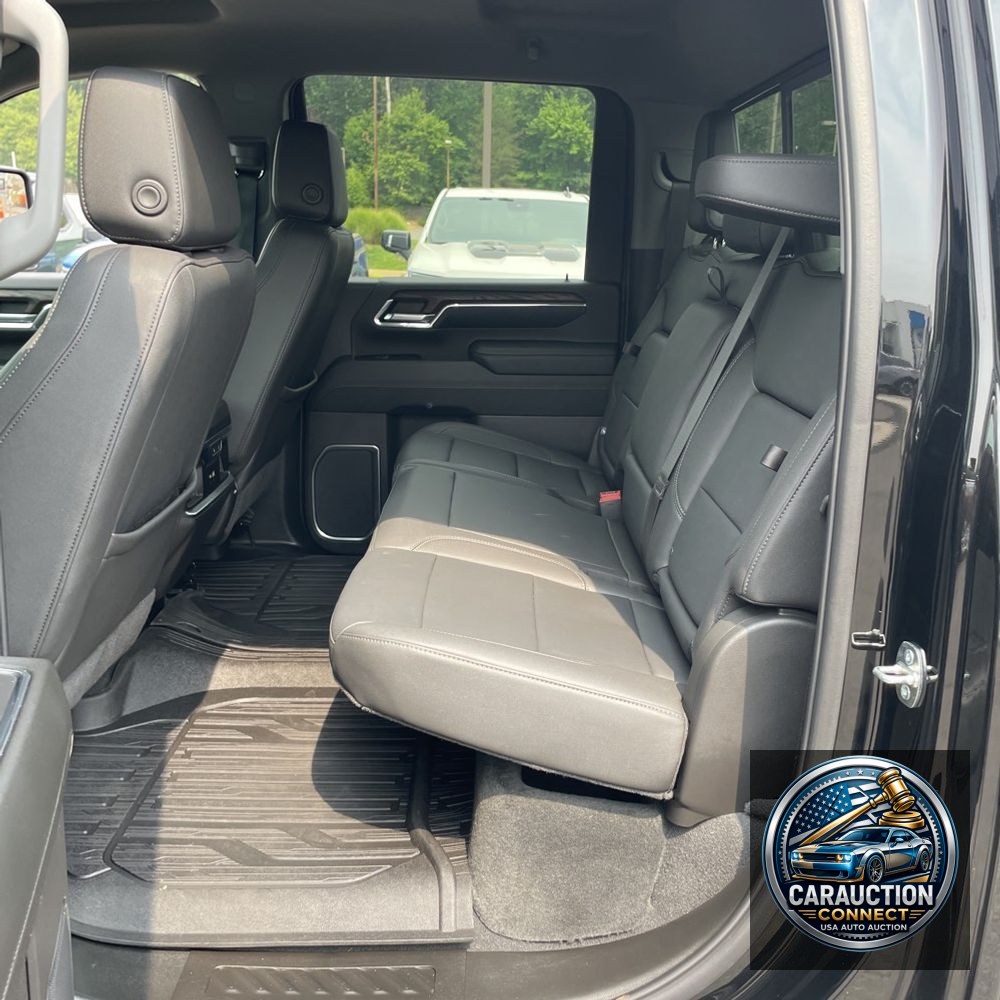 2024 GMC Sierra 2500HD SLT