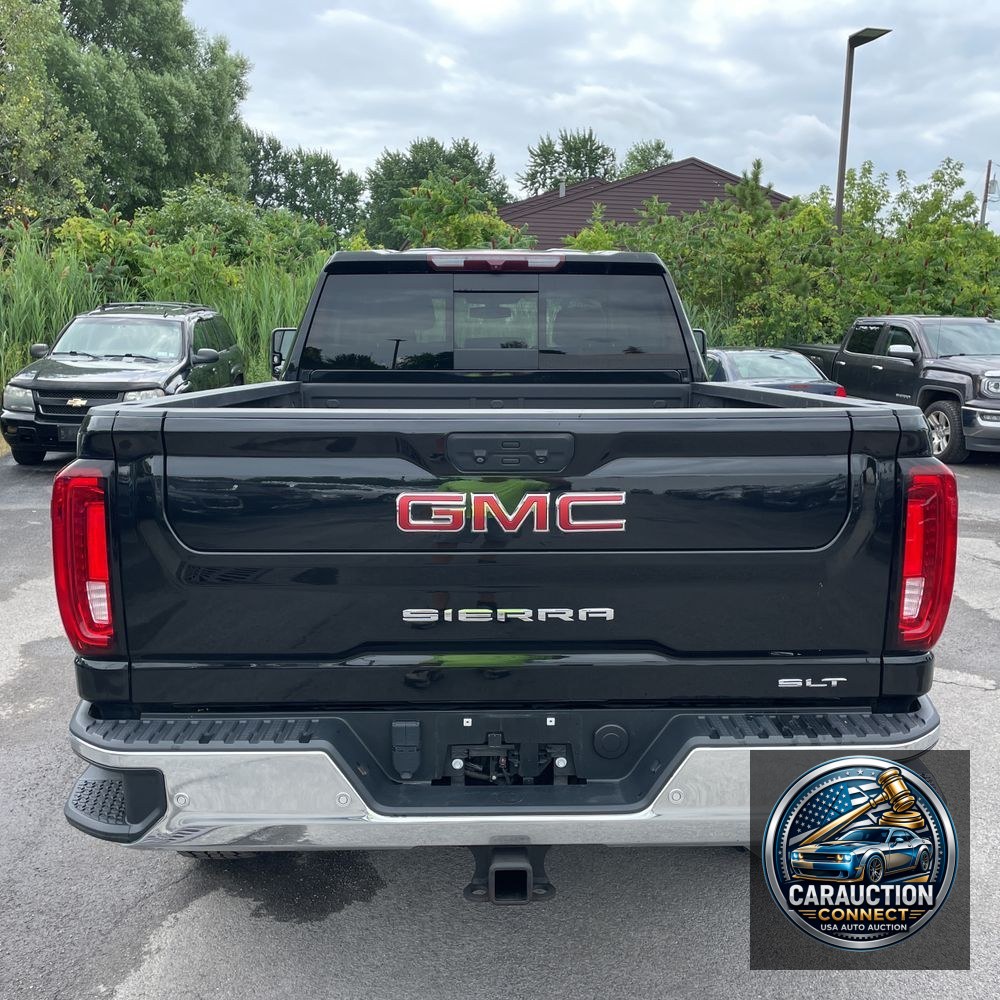 2022 GMC Sierra 2500HD SLT