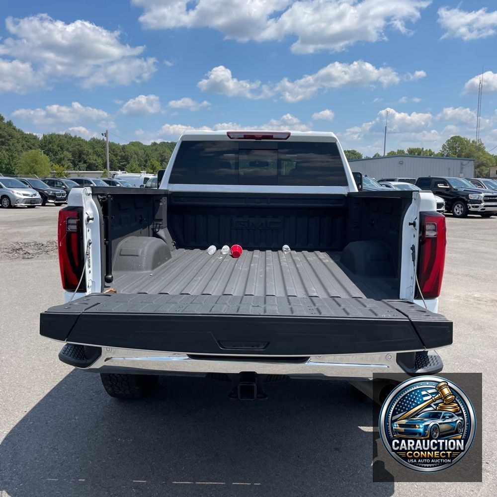 2024 GMC Sierra 2500HD SLT