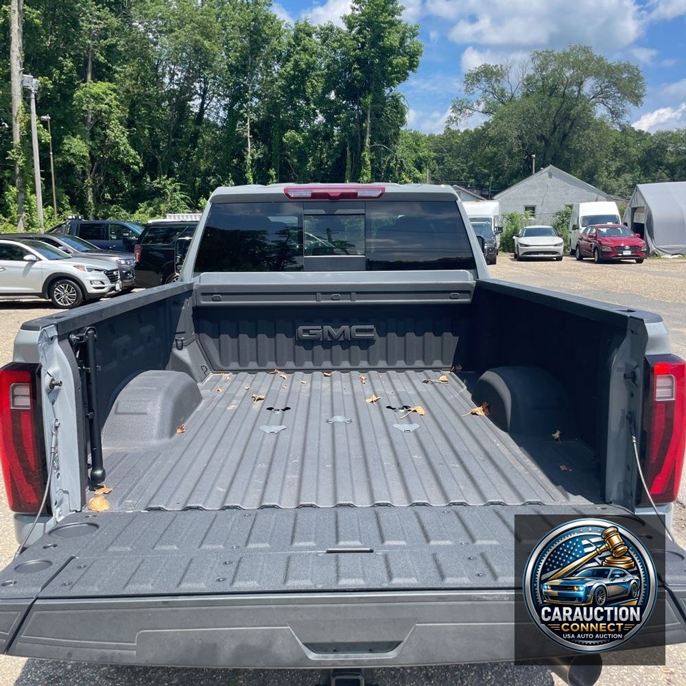 2024 GMC Sierra 2500HD SLT