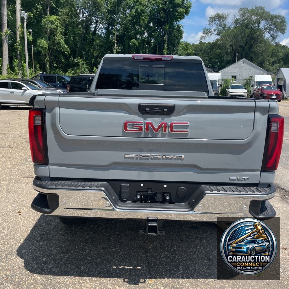 2024 GMC Sierra 2500HD SLT