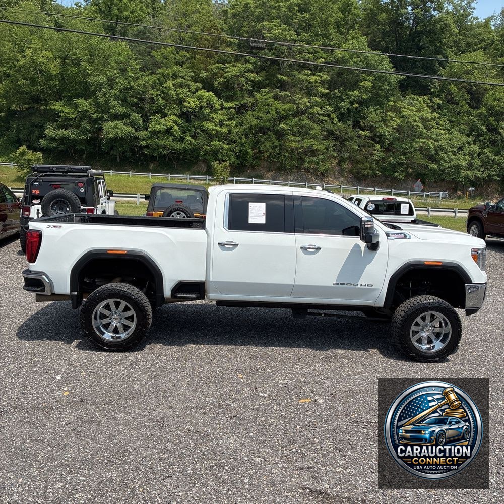 2023 GMC Sierra 2500HD SLT