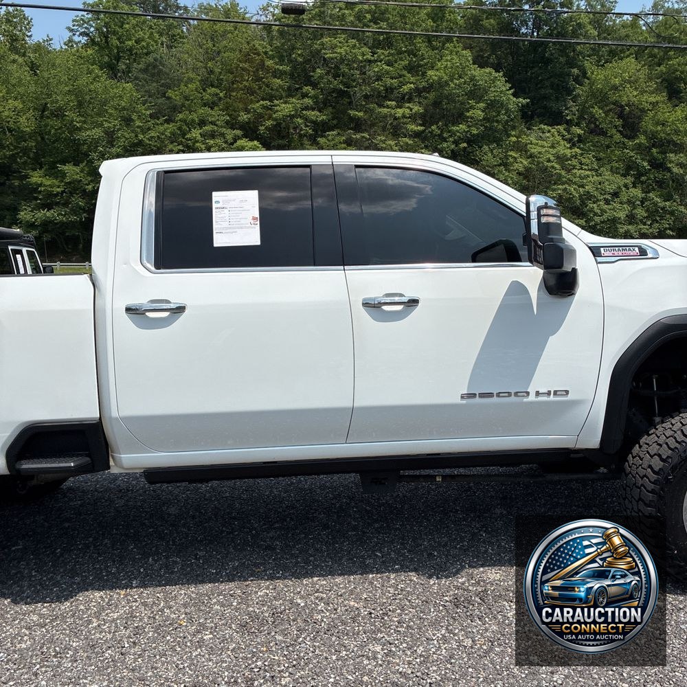2023 GMC Sierra 2500HD SLT