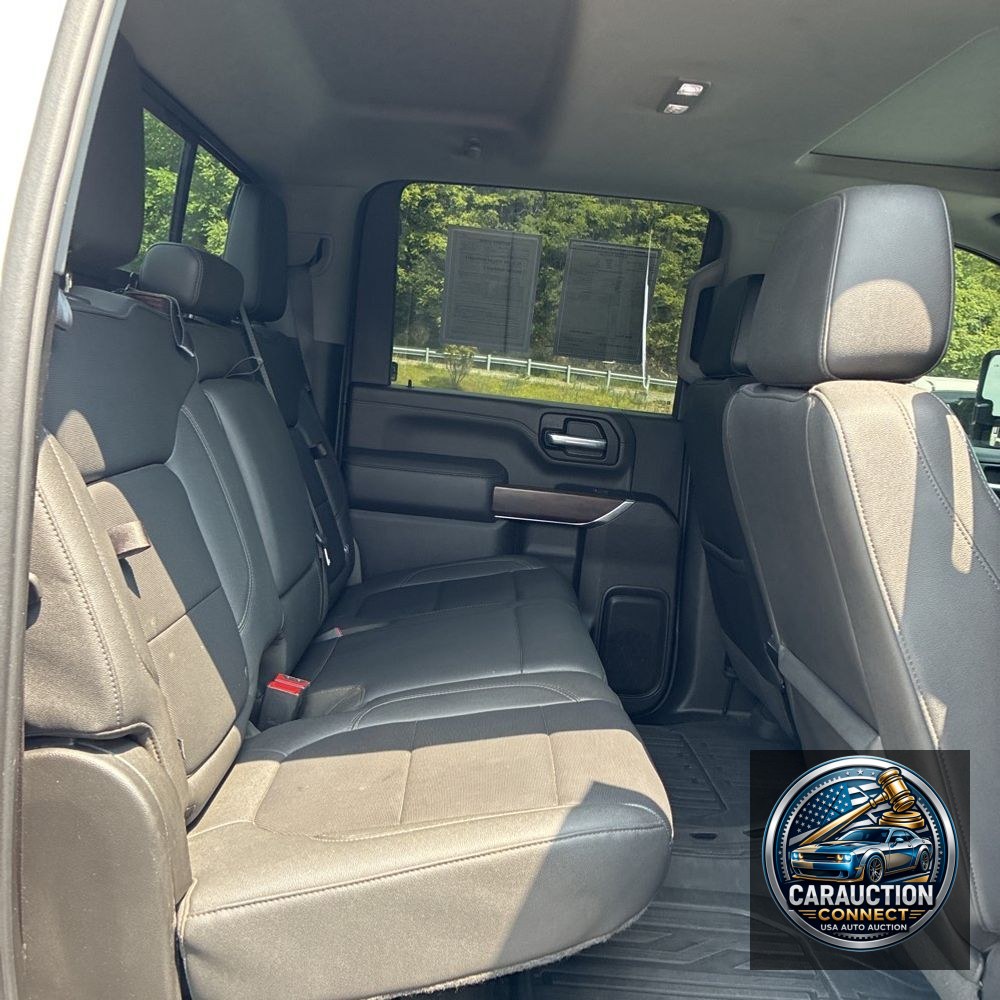 2023 GMC Sierra 2500HD SLT