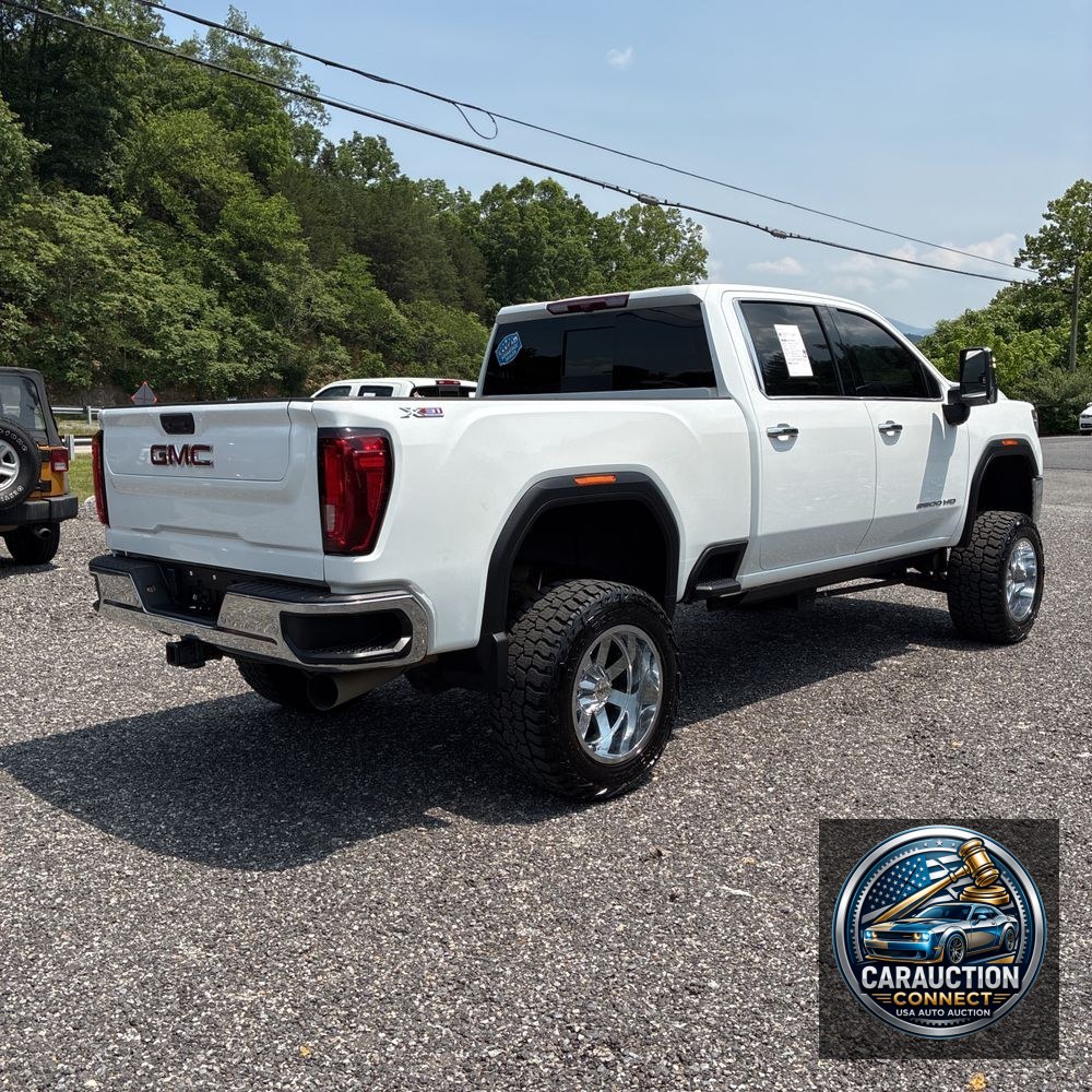 2023 GMC Sierra 2500HD SLT