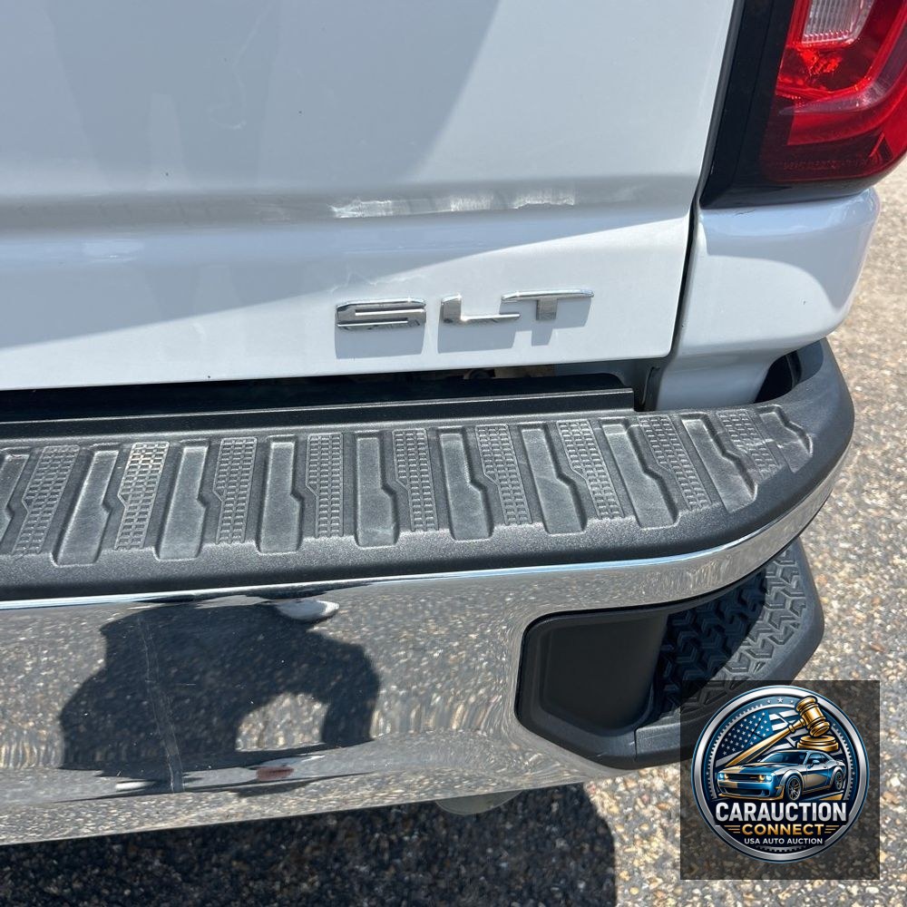 2023 GMC Sierra 2500HD SLT
