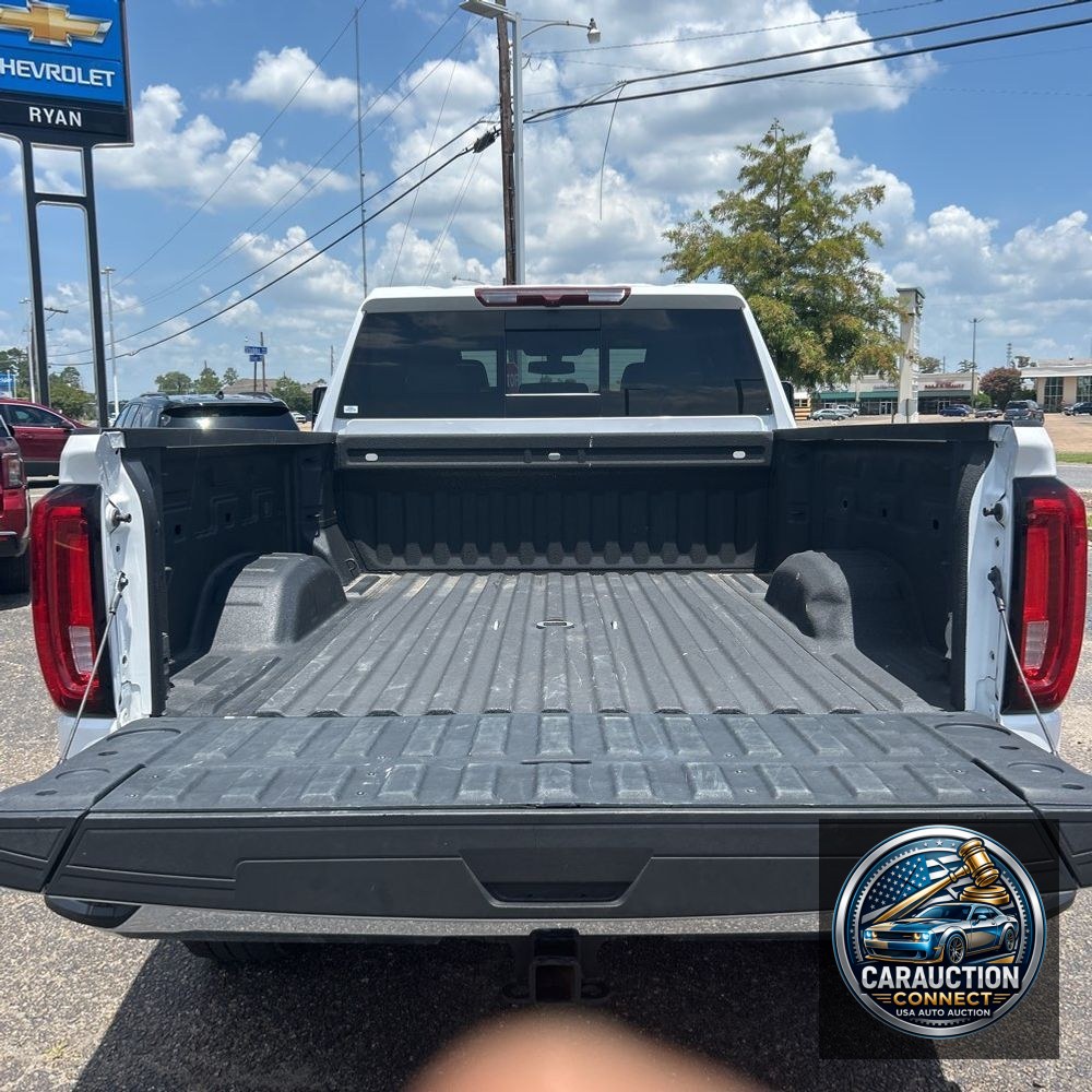 2023 GMC Sierra 2500HD SLT