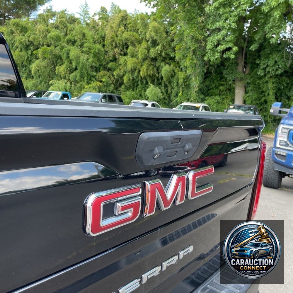 2023 GMC Sierra 2500HD AT4